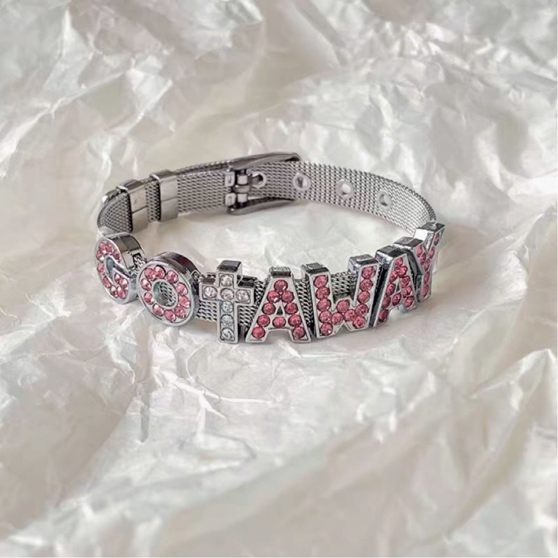 Fashion Cool Temperament Wear  - Women'S Accessories To Wear With Watch ulasan dan harga