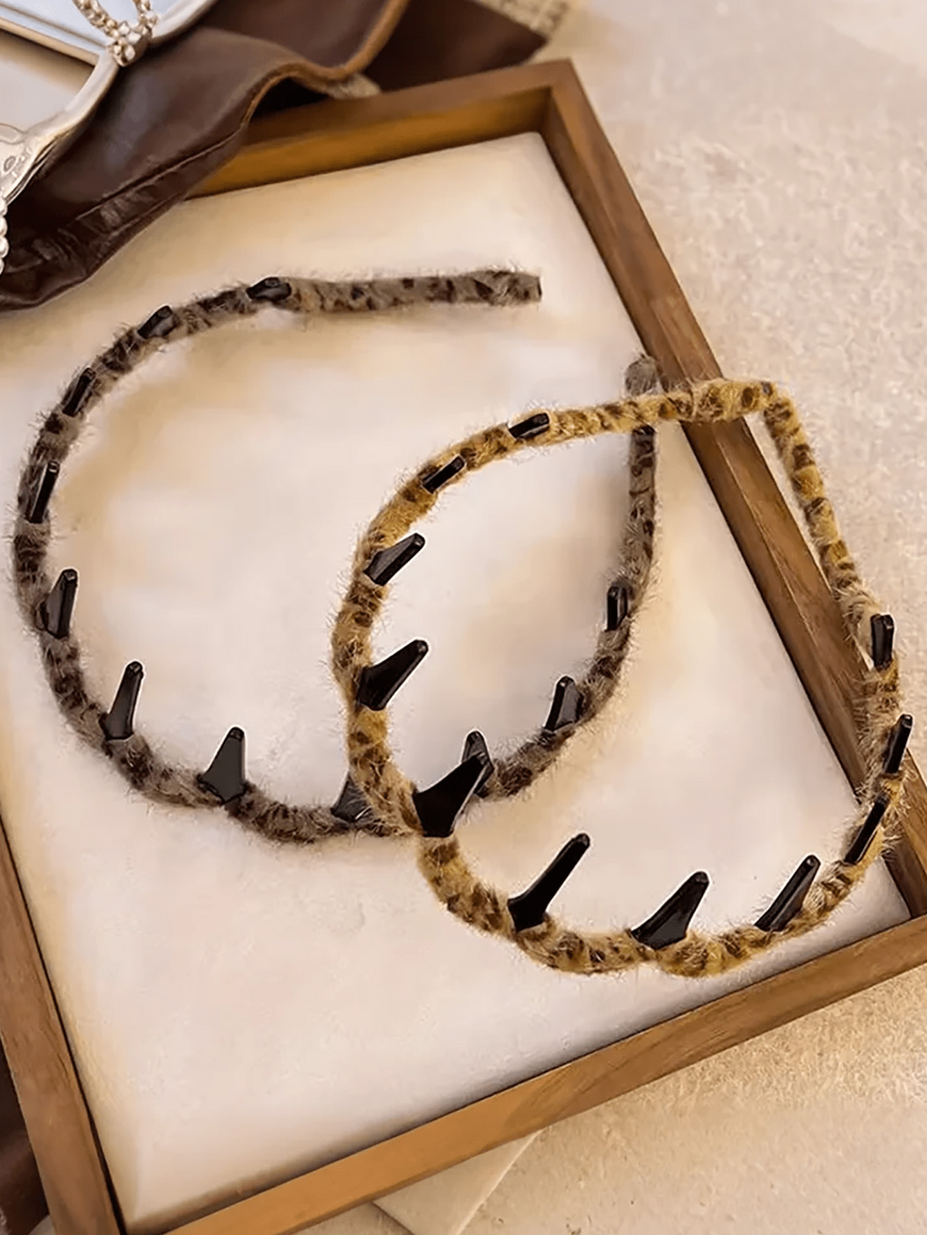 Leopard Print Wavy Headband fo - Women Accessories Shop Design ulasan dan harga